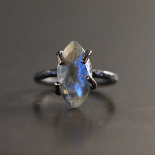 Gunmetal Marquise Ring - Labradorite