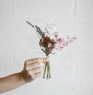 Small Dried Flower Bouquet - Blue/Purple