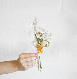 Small Dried Flower Bouquet - White